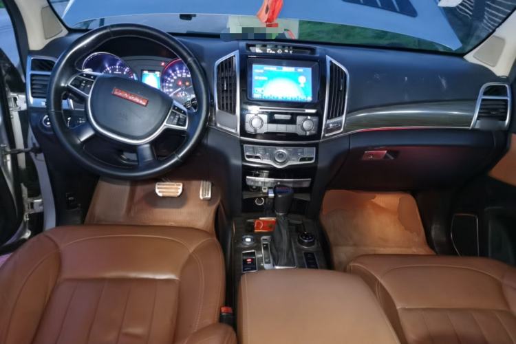 Used Haval H9 2015 2.0T Four-Wheel Drive Luxury 7-Seater
