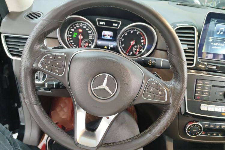 Used Mercedes-Benz GLE 2016 GLE 320 4MATIC Dynamic Edition Steering Wheel