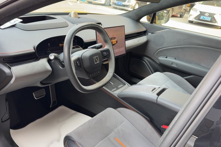 Used Zeekr 007 2024 Four-Wheel-Drive Performance Version 100 kWh
