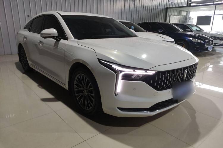 Used Bestune B70 2022 Third Generation 1.5T Automatic Premium Edition Front Right 45 Deg