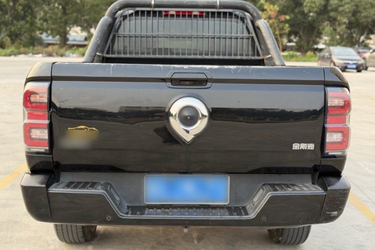 Used Great Wall King Kong Poer 2022 2.0T Manual Gasoline Two-Wheel Drive Elite Version with Long Bed and Flatbed – GW4C20B Exterior 5