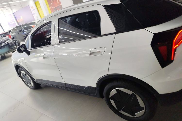 Used Geometry E Firefly 2024 301km Starlight