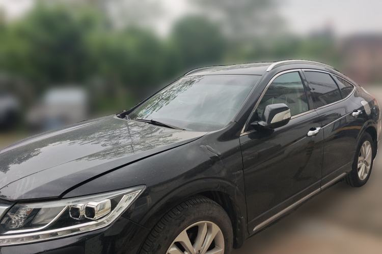 Used Honda Crosstour 2014 2.4L Luxury Edition