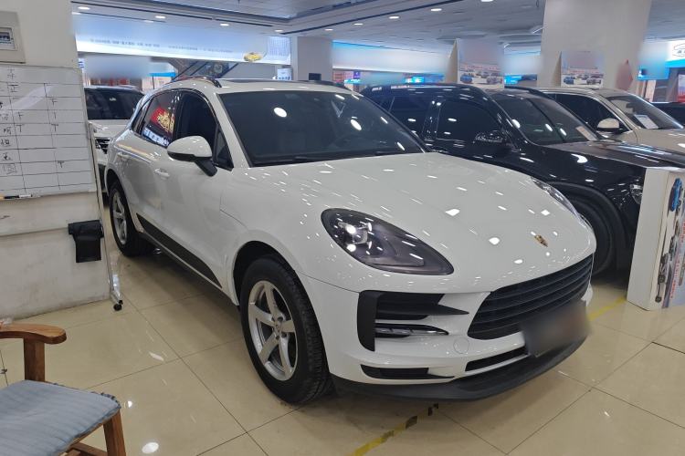 Used Porsche Macan 2018 Macan 2.0T Exterior 2
