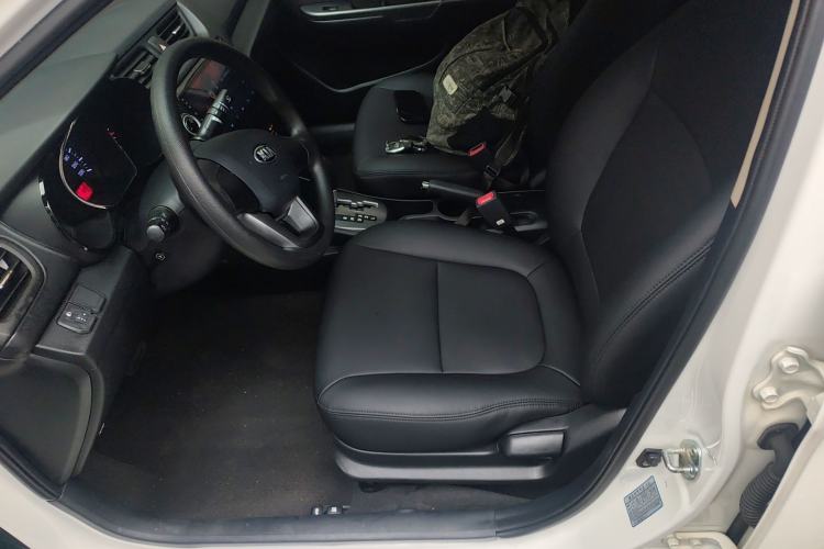 Used Kia K2 2012 Sedan 1.4L Automatic GLS Commemorative Edition Left Front Seat