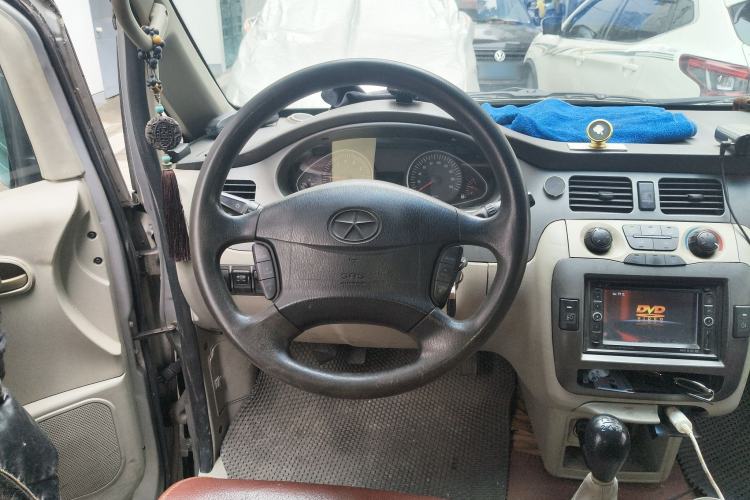 Used JAC Group Refine 2011 2.4L Colorful Journey Gasoline Standard Edition HFC4GA1-C
