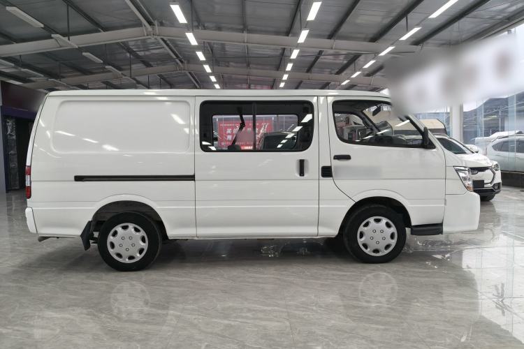 Used Jinbei Hiace 2020 2.0L Express King Series Deluxe Van Standard Roof China VI Emission Standard 1TZS