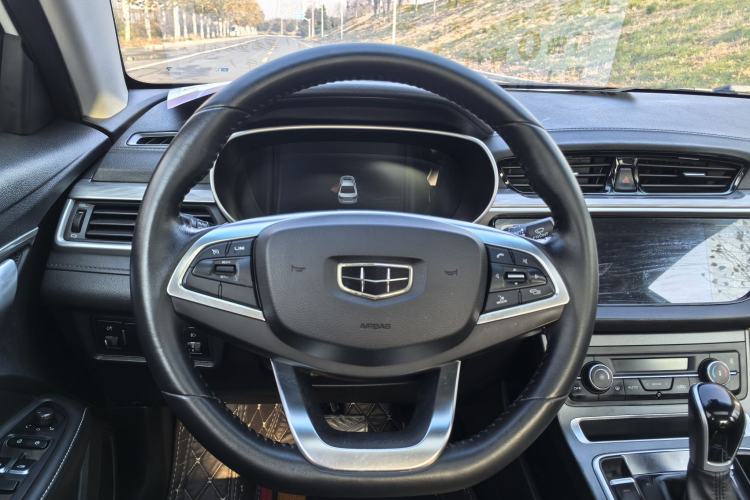 Used Geely Auto Emgrand 2019 Leading Edition 1.5L CVT Upward Connectivity Model China V Standard