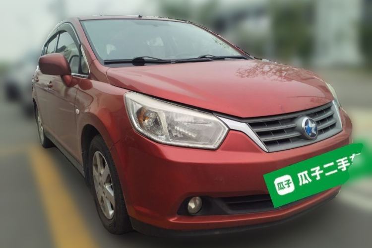 Used Venucia R50 2013 1.6L Manual Luxury Edition
