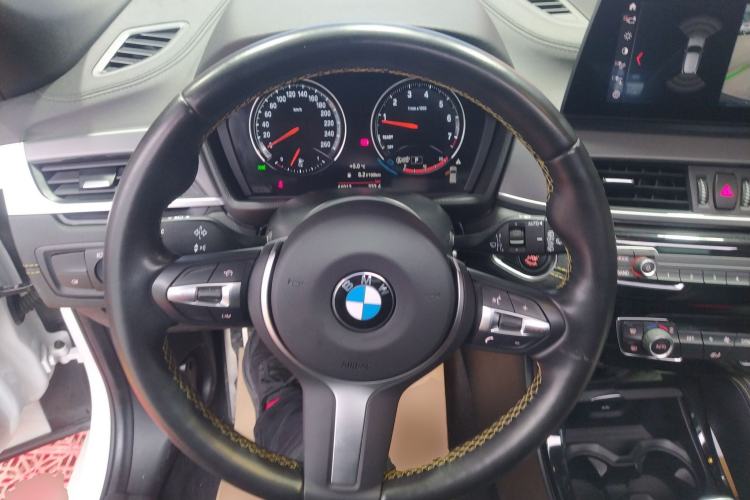 Used BMW X2 2023 xDrive 25i Shining Edition
