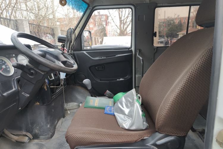 Used Iveco Daily 2017 2.5T A35 Passenger Van 5-7 Seats Model 47Z5
