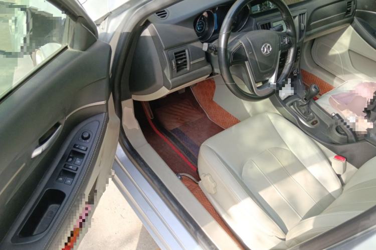 Used BAIC Senova D50 2014 1.5L manual comfort version