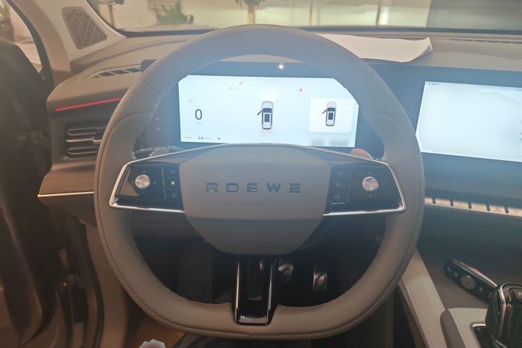 Used Roewe RX9 2023 2.0T Four-Wheel Drive Luxury Edition
