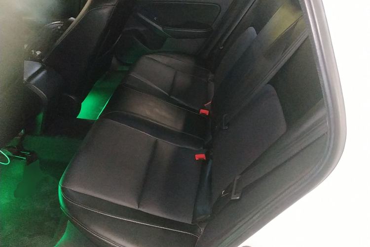 Used Honda Civic 2023 240TURBO CVT Dynamic · Center Stage Special Edition