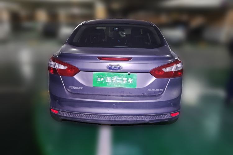 Used Ford Focus 2012 Sedan 1.6L Automatic Fashion Edition
