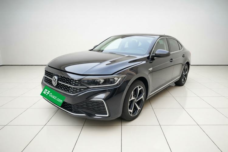 Used Volkswagen Passat 2025 Outstanding Model 380TSI Starry Dragon Edition