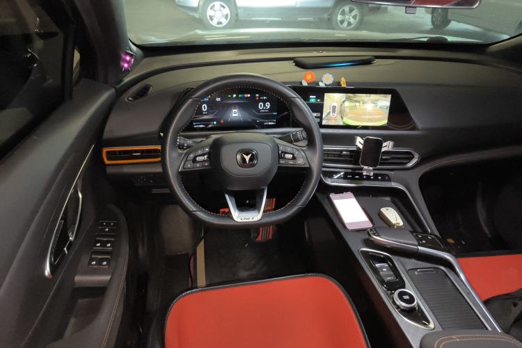 Used CHANGAN UNI-T 2022 2.0T Prestige Version Steering Wheel