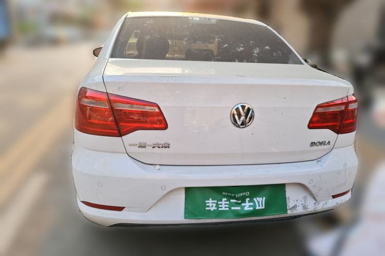 Used Volkswagen Bora 2015 Qihui Edition 1.6L Automatic Fashion Model Exterior 4