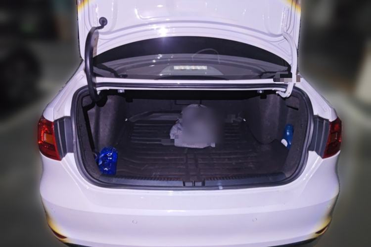 Used Volkswagen Sagitar 2014 Revised Version 1.4TSI Automatic Luxury Edition Trunk