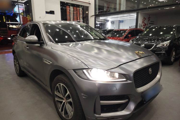 Used Jaguar F-PACE 2016 2.0T Two-Wheel-Drive R-Sport Sport Edition