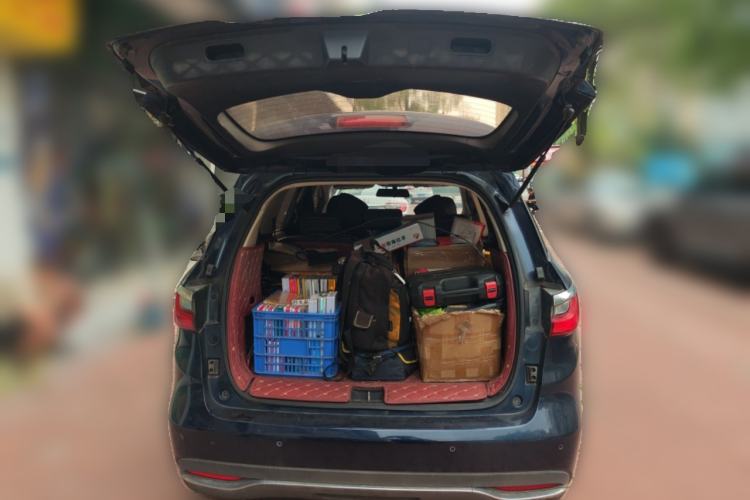 Used BYD Song MAX 2017 1.5T Automatic Smart Connect Elite 7-Seater Trunk