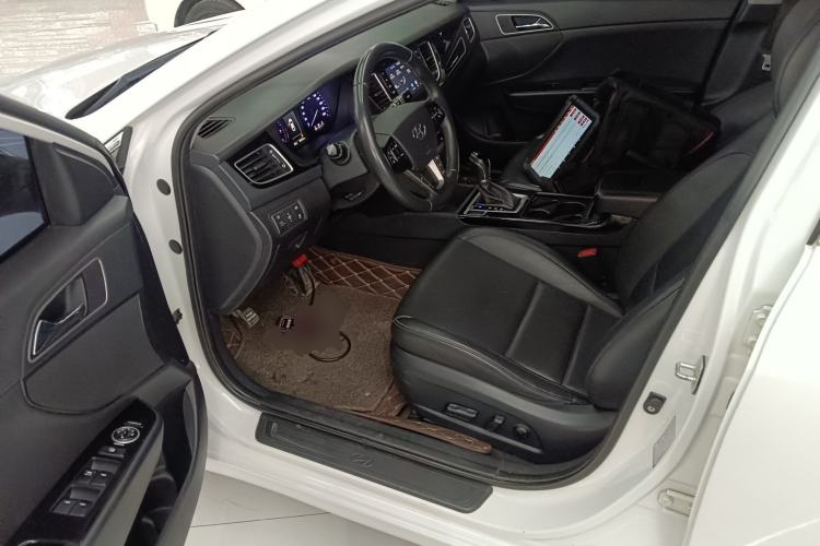 Used Hyundai Mistra 2016 1.8L Automatic Deluxe DLX Model Driver Seat