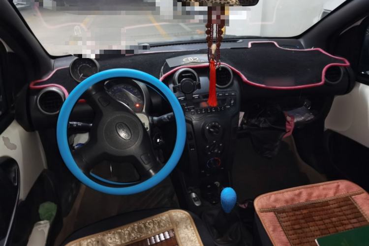 Used BYD F0 2012 1.0L XuanKu Trim Center Console