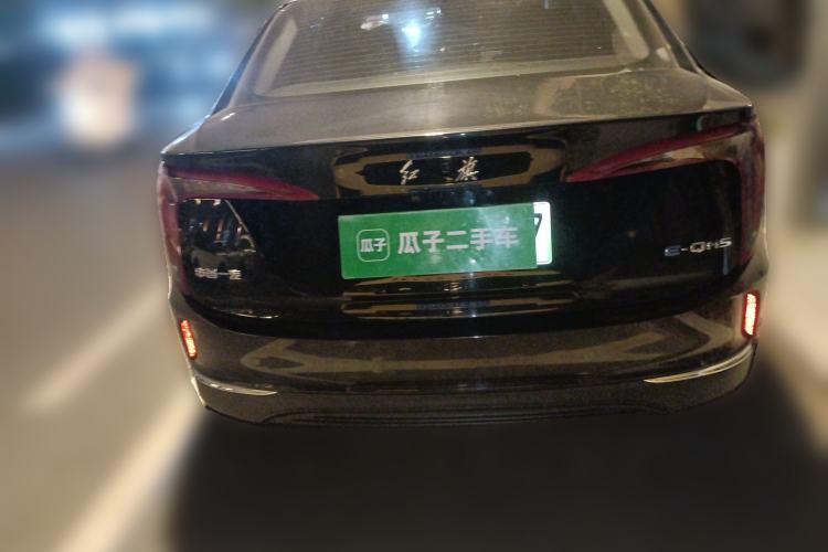 Used Hongqi E-QM5 2022 431 km Charge & Enjoy Edition