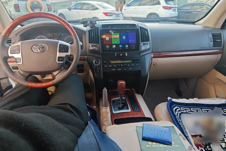 Used Toyota Land Cruiser 2010 4000 Middle East Edition
