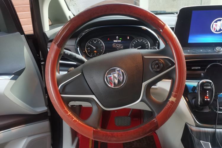 Used Buick GL8 2021 Land Cruiser Executive Class 652T Comfort Model
