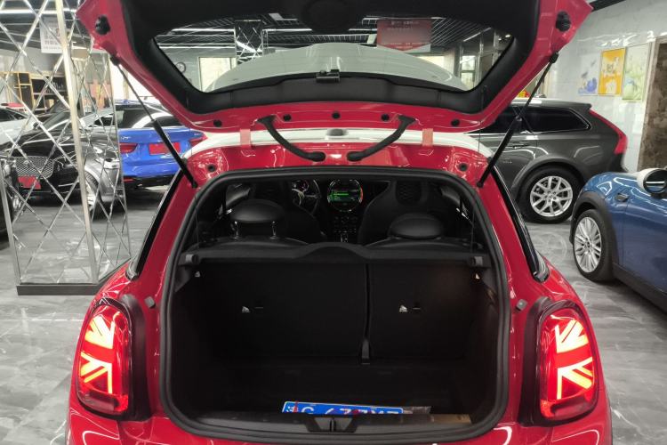 Used MINI 2021 2.0T COOPER S Racing Driver Trunk