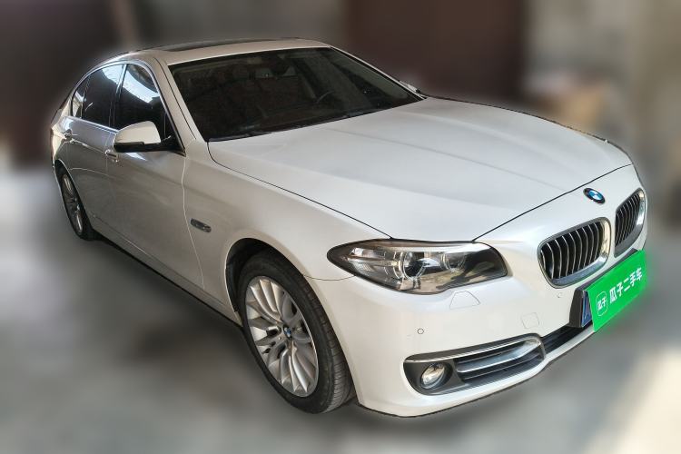 Used BMW 5 Series 2014 525Li Luxury Design Package

