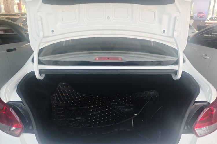 Used Kia Pegas 2019 1.4L Automatic Value Edition National VI Standard Trunk