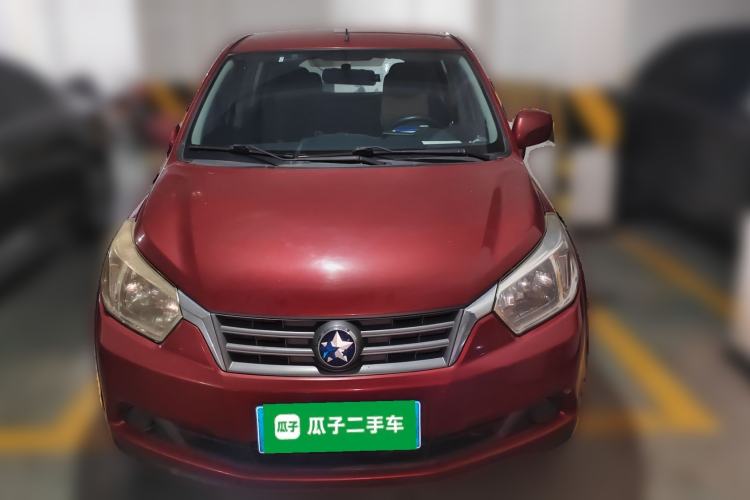 Used Venucia R50 2012 1.6L Automatic Comfort Edition Front