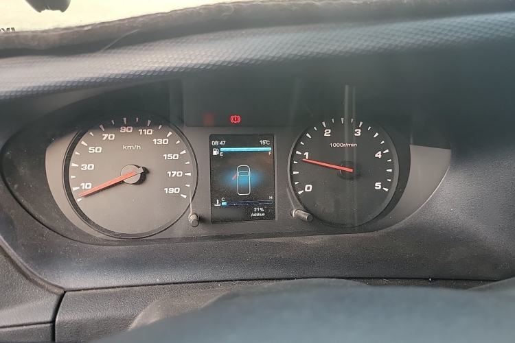 Used Iveco Eurocargo 2021 2.0T Manual Super Rui Long Wheelbase Short Overhang High Roof Side-Sliding Door F1A Instrument Cluster