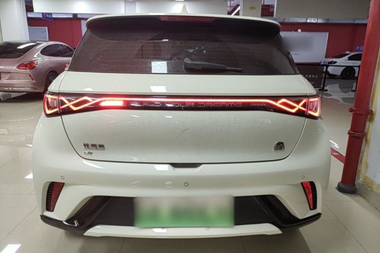Used BYD Dolphin 2023 420 km Free Version
