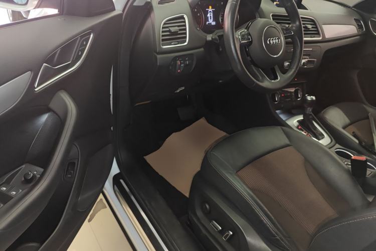 Used Audi Q3 2018 30th Anniversary Edition 30 TFSI Fashion Model
