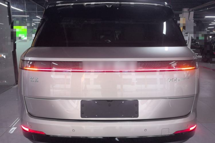 Used Lynk & Co 900 2025 2.0T Exploration Edition