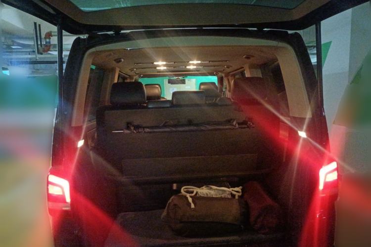 Used Volkswagen Multivan 2012 2.0 TSI Four-Wheel Drive Deluxe Edition
