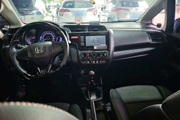 Used Honda Fit 2016 1.5L LXS CVT Comfort Sunroof Version Center Console