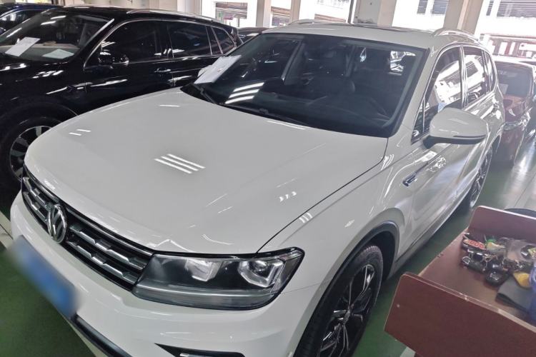 Used Volkswagen Tiguan L 2020 330TSI Automatic Two-Wheel Drive Smart Luxury Edition China VI Standard