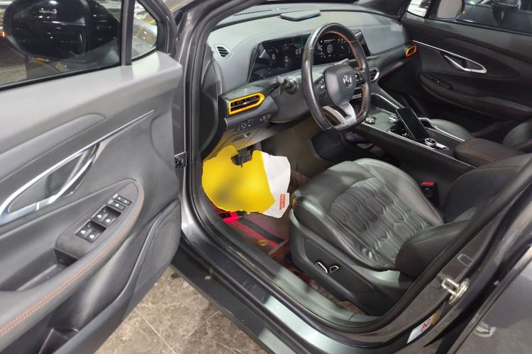 Used Changan UNI-T 2022 1.5T Prestige Version