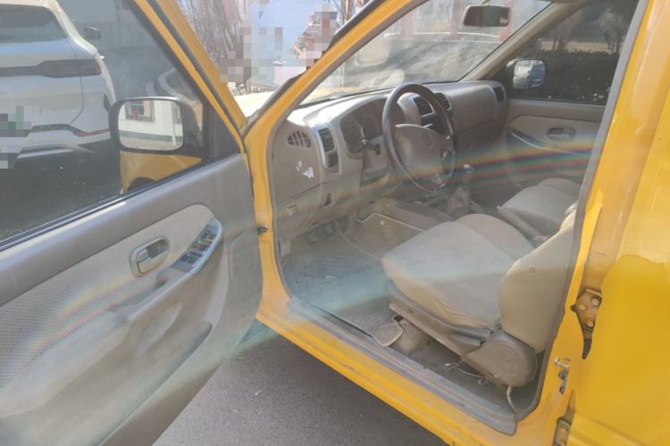 Used JMC Baodian 2015 2.8T New Value-Added Diesel Two-Wheel Drive Extended Version JX493ZLQ4C
