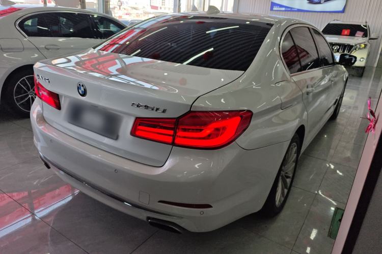 Used BMW 5 Series 2019 525Li Luxury Package
