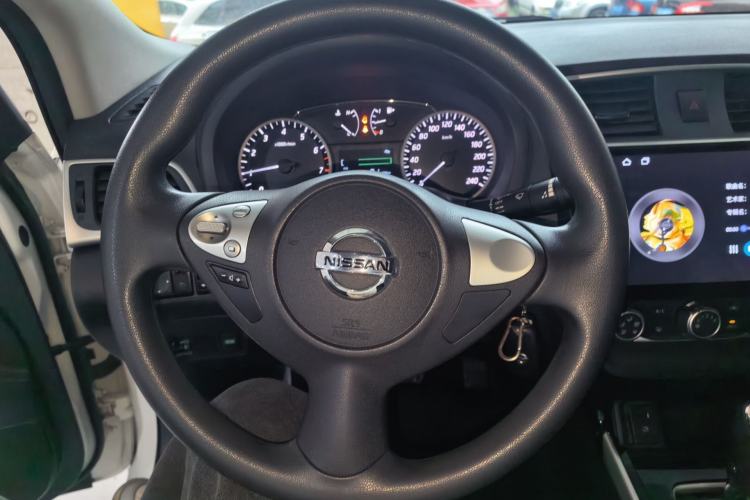 Used Nissan Sylphy 2016 1.6 XL CVT Luxury Edition Steering Wheel