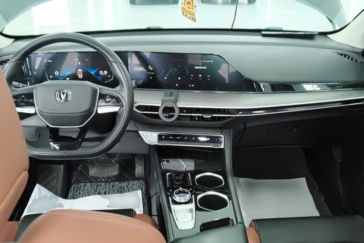 Used Changan Eado 2022 PLUS Blue Whale NE 1.4T GDI DCT Flagship Edition
