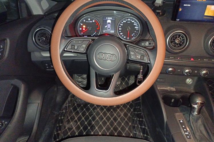 Used Audi A3 2019 Limousine 35 TFSI Ambition China V