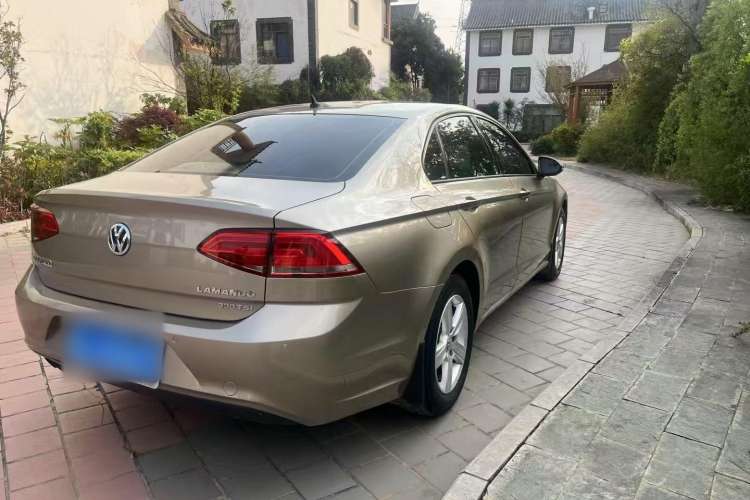 Used Volkswagen Lamando 2017 230TSI DSG Fashion Edition