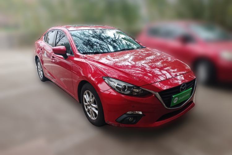 Used Mazda Mazda 3 Axela 2016 Sedan 1.5L Automatic Luxury Model
