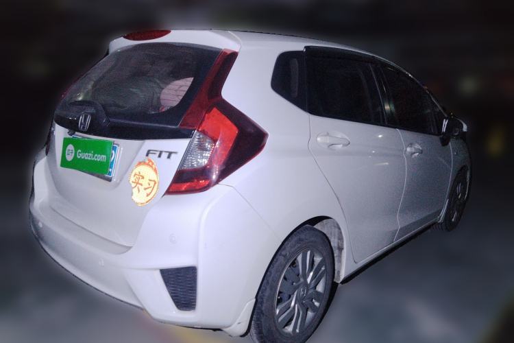 Used Honda Fit 2016 1.5L LXS CVT Comfort Sunroof Version Rear Right 45 Deg